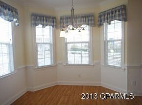 4th image of 2715 Barefoot Ln