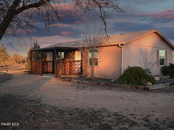 5th image of 1171 Red Cinder Rd