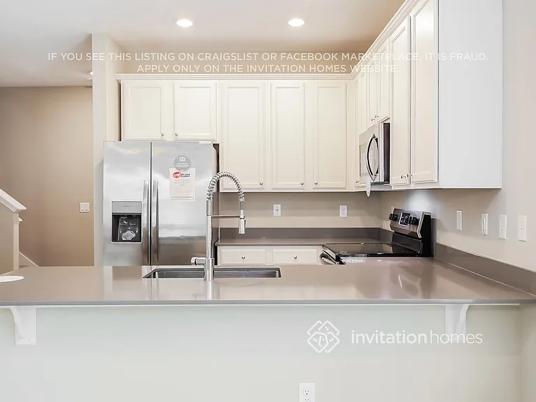 371 Cherry Ridge Dr — Photo 8