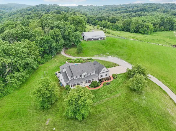 16690 Nickel Plate Rd, Logan, OH 43138