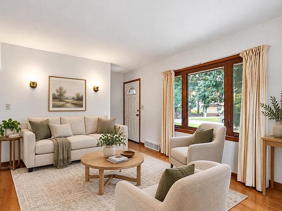 2nd image of 3923 N 78th STREET