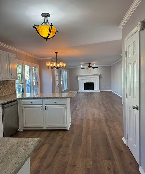 2610 Quaker Landing Rd — Photo 2