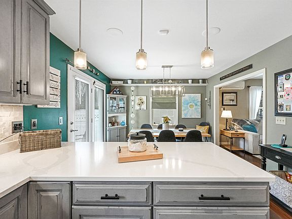 4th image of 21 Grey Meadow Drive