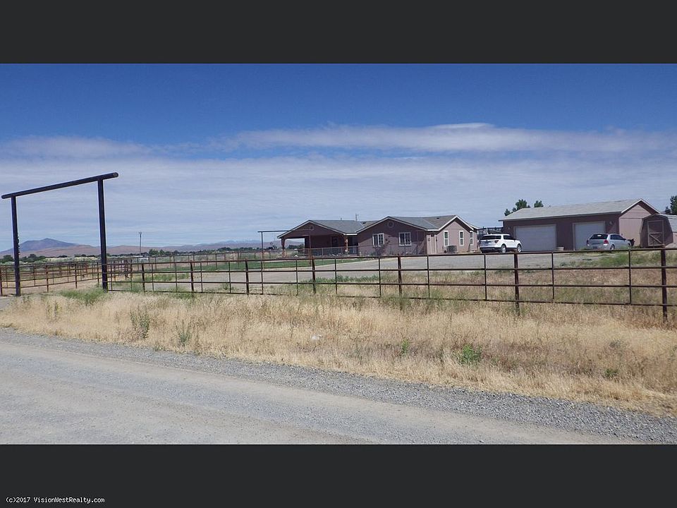 1st image of 3055 Kathy St