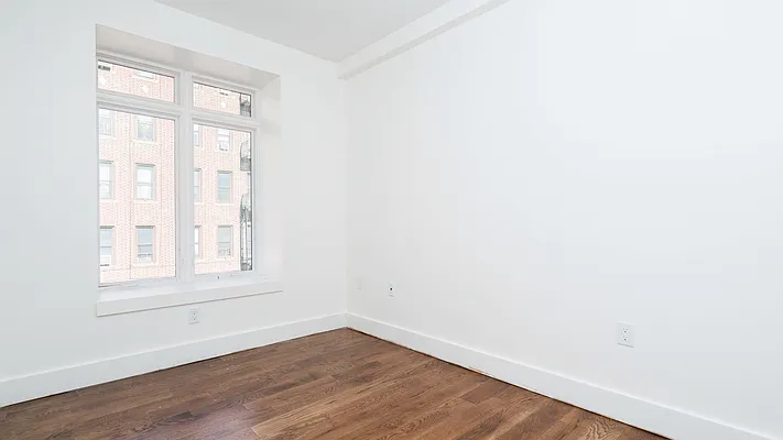Rented by Nooklyn NYC LLC | media 49