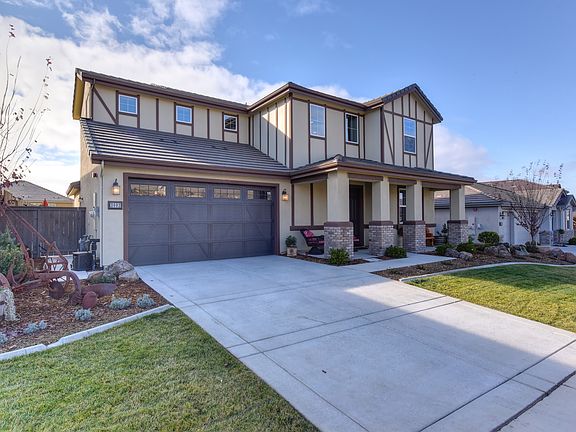 2nd image of 3092 Aldridge Way