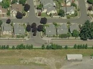 11190 SW Apalachee St, Tualatin, OR 97062