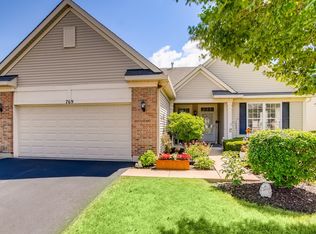 769 S Baldwin Ln, Romeoville, IL 60446