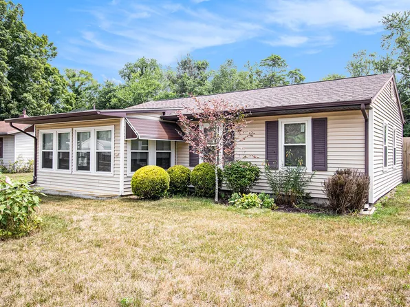 2277 Westfield Dr, Niles, MI 49120