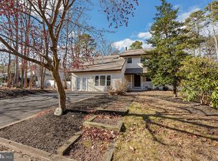 37 Eastwood Dr, Voorhees, NJ 08043