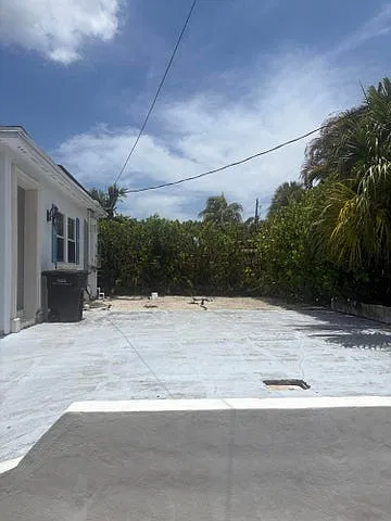 3 bed, 1426 sqft, $6,500 — Photo 3