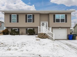 1607 12th Ave SE, Cedar Rapids, IA 52401