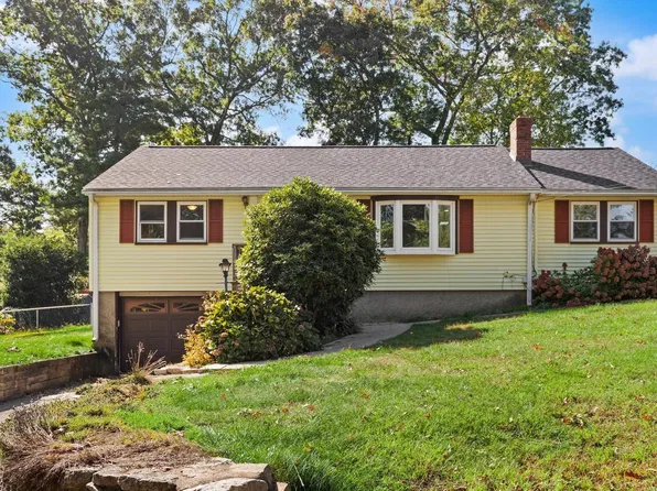 2300 Central St, Stoughton, MA 02072