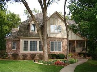 3208 S Thornbird Ave, Blue Springs, MO 64015