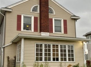 77 W Girard Blvd, Buffalo, NY 14217