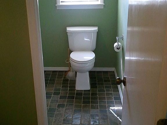 5th image of 1707 W Lakeview Dr APT 4