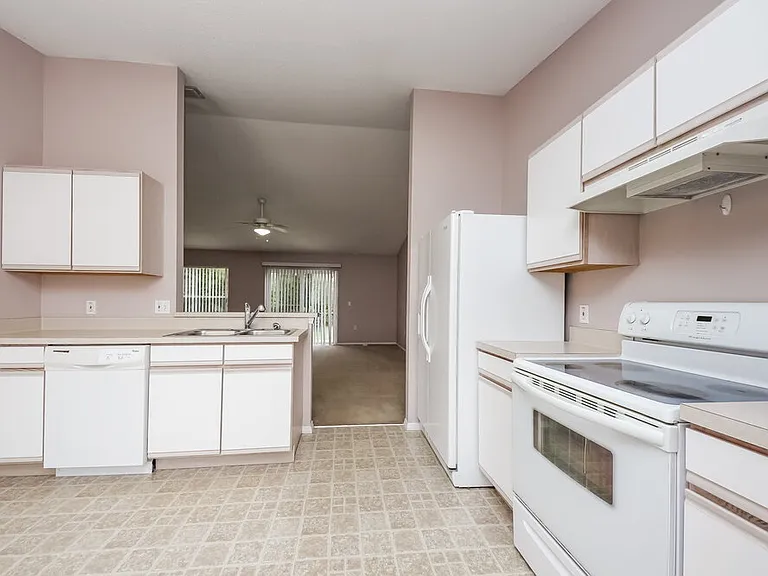 155 Pompei Dr — Photo 5