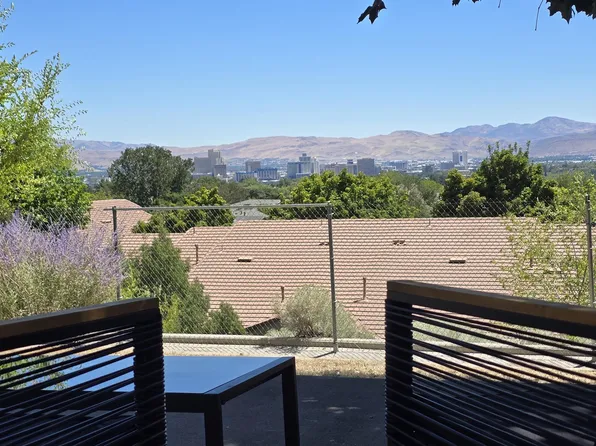 1560 Reno View Dr, Reno, NV 89523