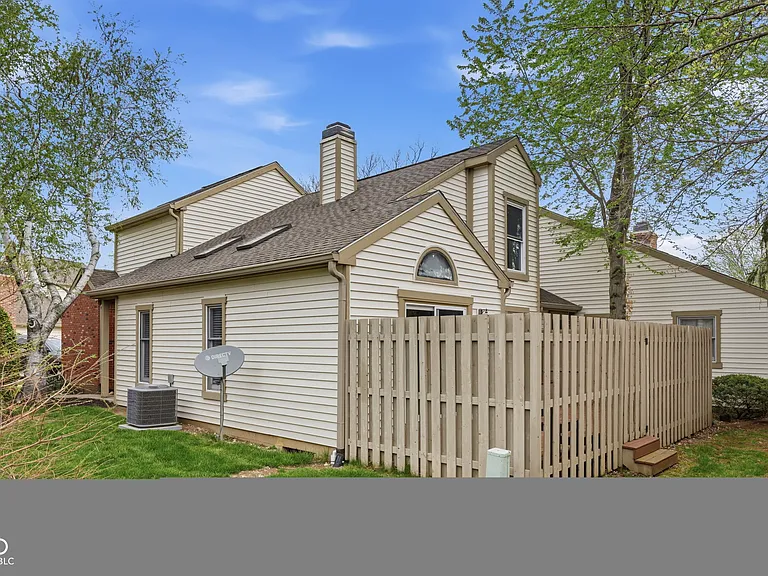 11610 Buttonwood Dr — Photo 41