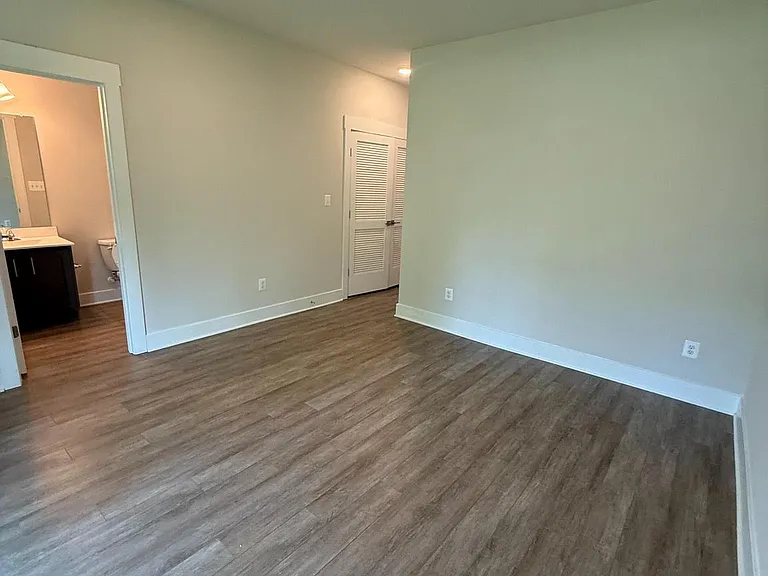212 Pomegranate Ln — Photo 5