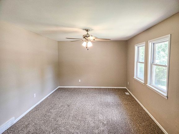 5th image of 848 Alger Ave