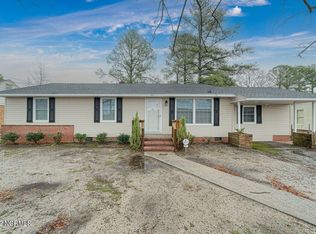 617 N Fairview Rd, Rocky Mount, NC 27801