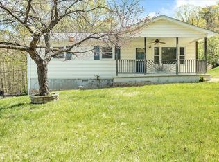 5468 Indian Grave Rd, Roanoke, VA 24018