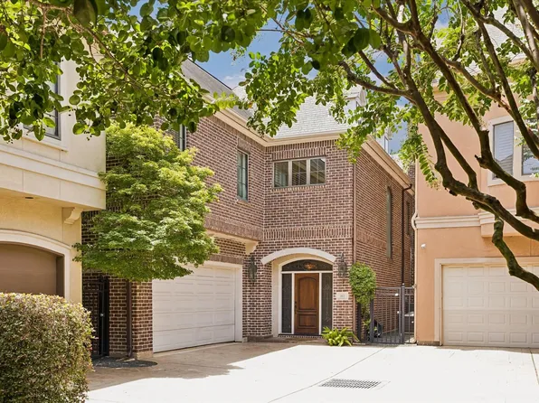 28 Hackberry Ln APT C, Houston, TX 77027