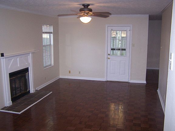 5th image of 9204 Shady Mill Ln