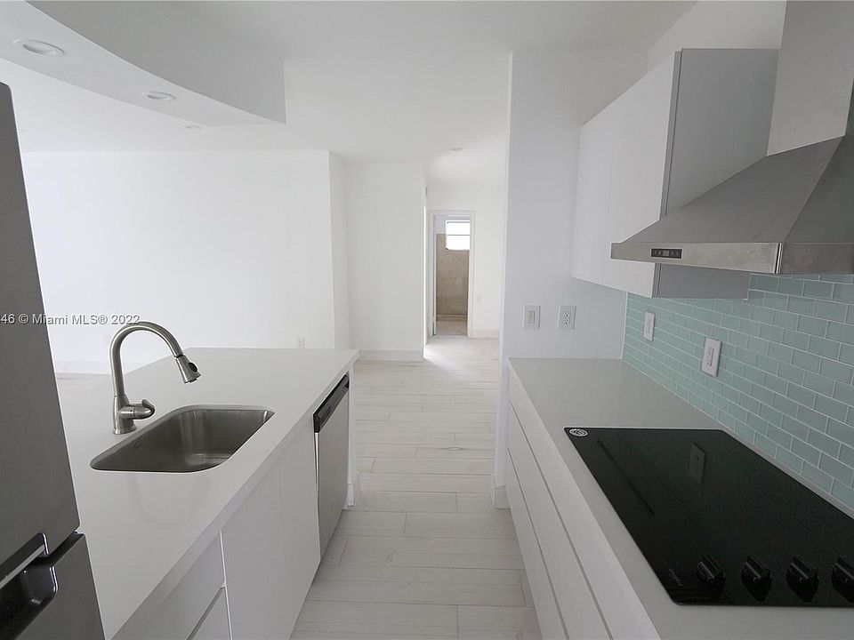 1st image of 1021 Michigan Ave APT 8