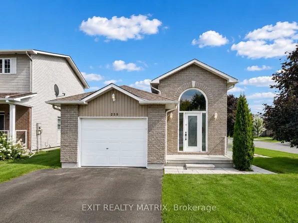 239 Stiver St, Russell, ON K4R 1G9