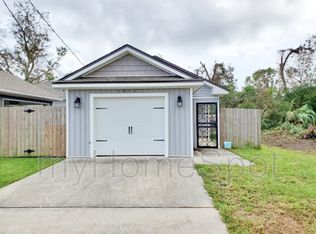 1011 W Hilary St, Pensacola, FL 32502