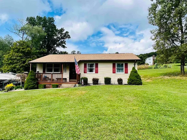 292 Hammond Rd, Fairmont, WV 26554