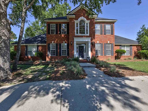 2nd image of 2307 Gates Dr