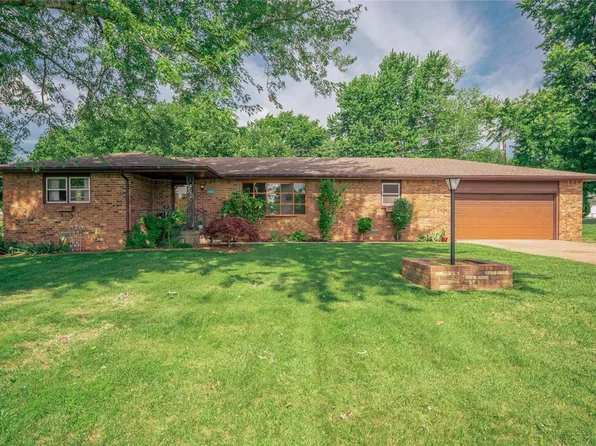 2053 King James Rd, Lebanon, MO 65536