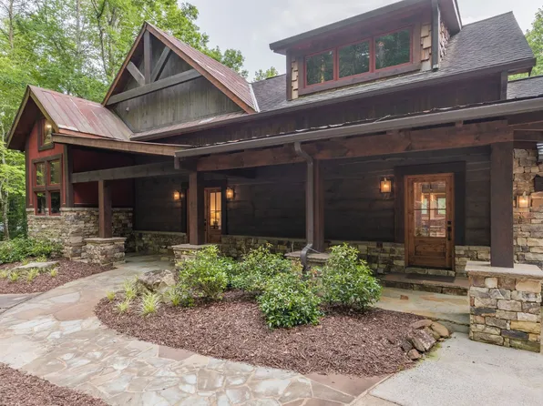 292 Bear Foot Dr, Blue Ridge, GA 30513