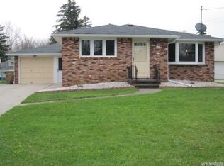 73 Brown St, Cheektowaga, NY