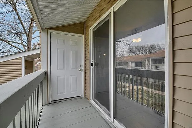 1108 Olive Village Ct — Photo 7