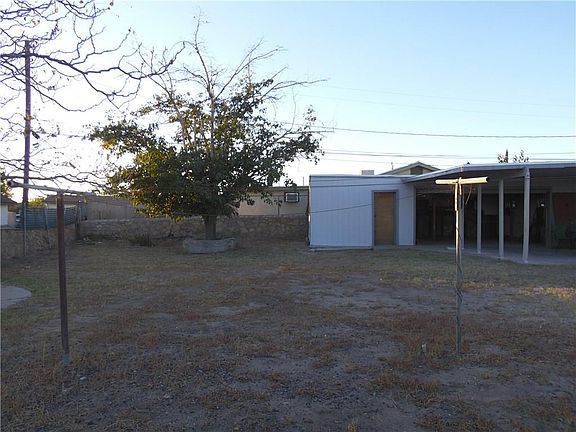 5th image of 8298 Courtland Dr
