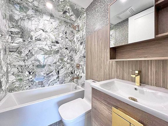 3rd image of 48 Bleecker St #4R