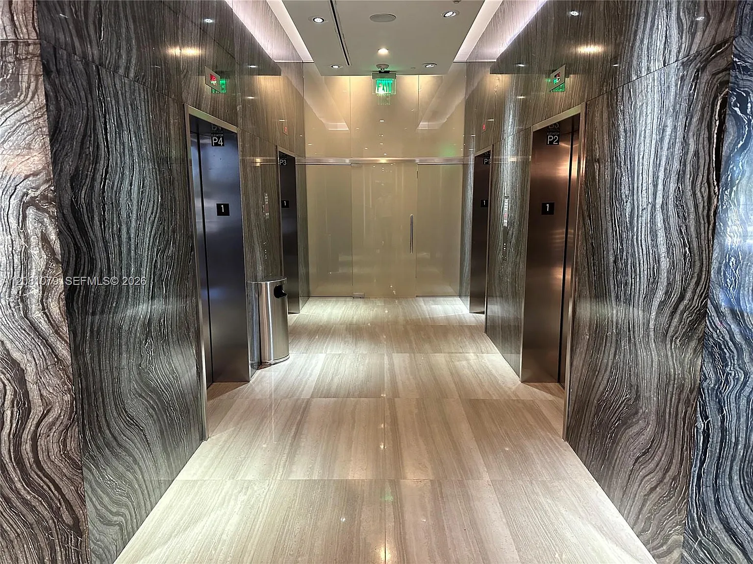 Aria On The Bay Condo — Photo 2