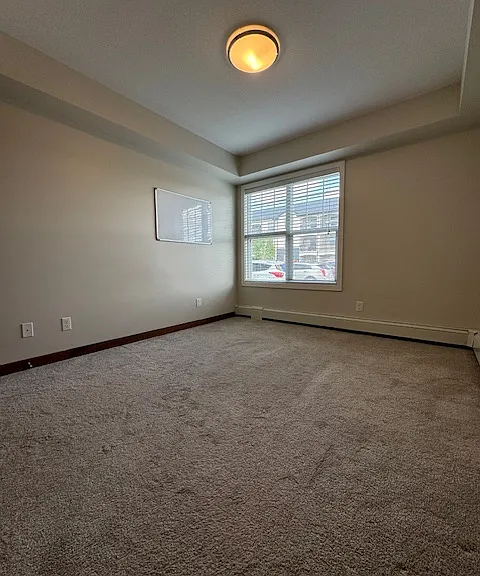 120 Phelps Way #B — Photo 11