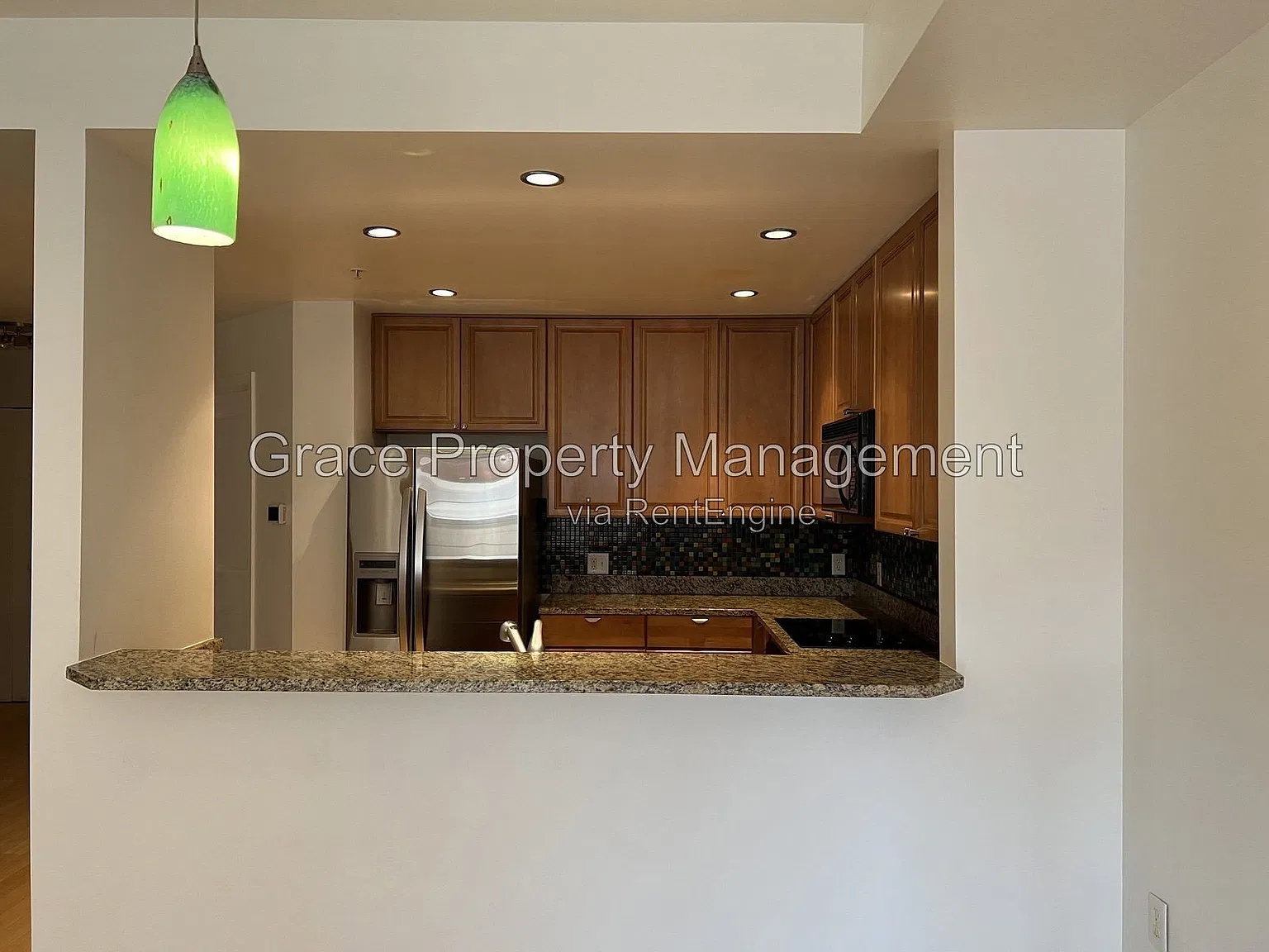 2 bed, 1.5 bath, 1074 sqft, $1,995 — Photo 4