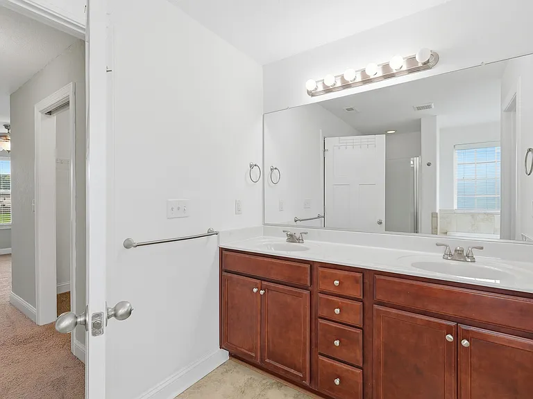 122 Rosedale Dr — Photo 21
