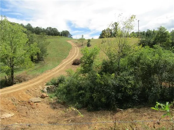 652 Tillery Branch Rd, Marshall, NC 28753