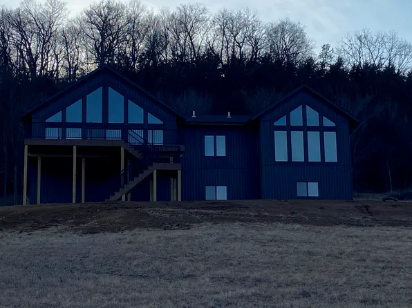 888 Timberline Trl, Galena, IL 61036