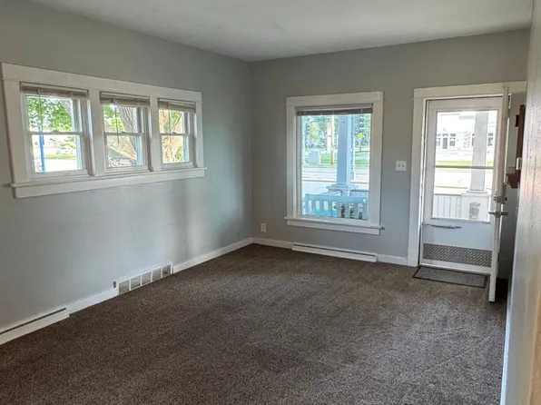 1231 W. College Avenue, 1231 W College Ave, Appleton, WI 54914
