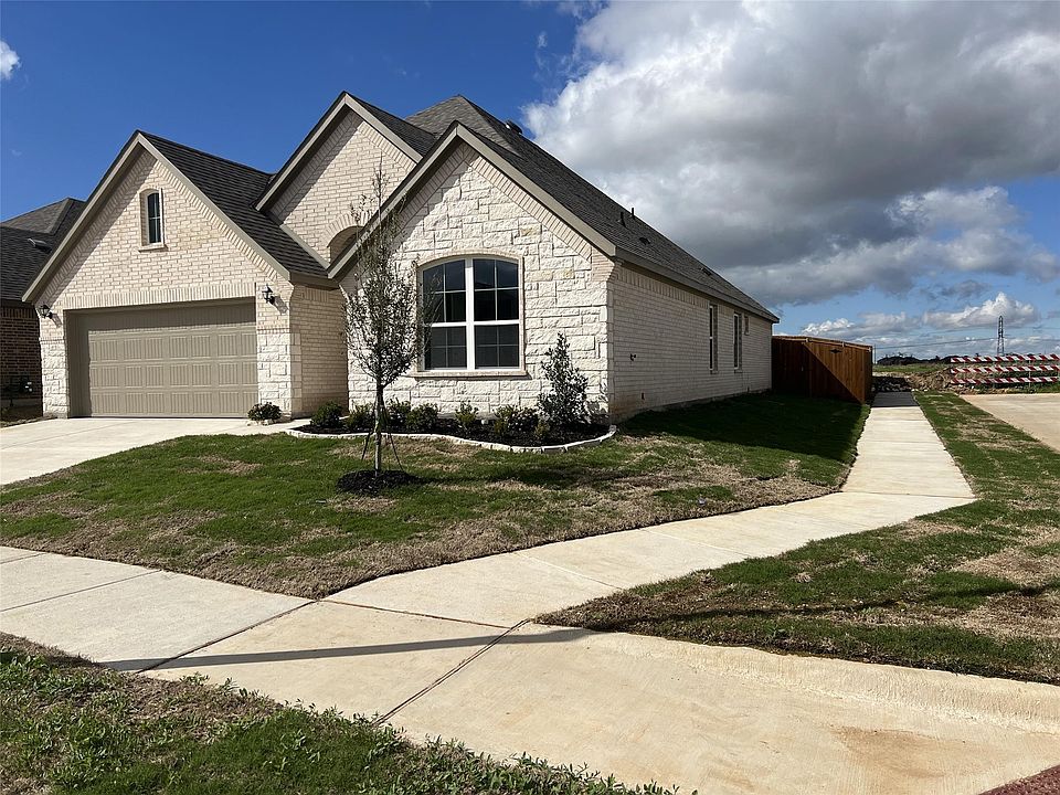 1st image of 4500 Pentridge Dr