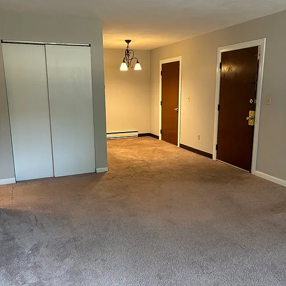 135 Winthrop St #1B — Photo 6