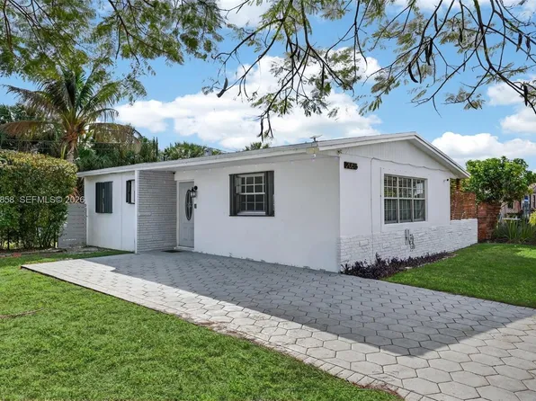 20615 NW 28th Ave, Miami Gardens, FL 33056